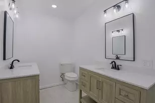 13050 Glenside Dr, Farmers Branch, TX 75234 - Photo 32