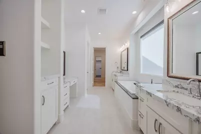 2081 Holt Way, Grapevine, TX 76051 - Photo 18