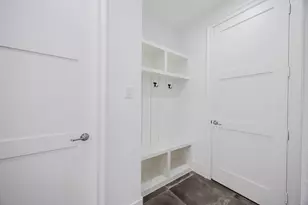 2081 Holt Way, Grapevine, TX 76051 - Photo 10