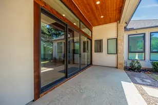 2081 Holt Way, Grapevine, TX 76051 - Photo 14