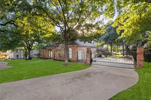 424 Windjammer Ln, Azle, TX 76020 - Photo 34