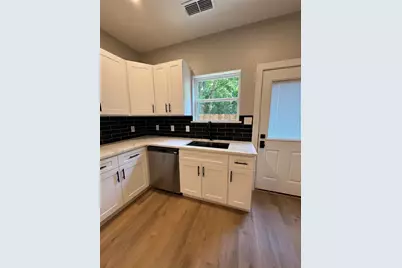 1505 Park Street #B, Commerce, TX 75428 - Photo 10