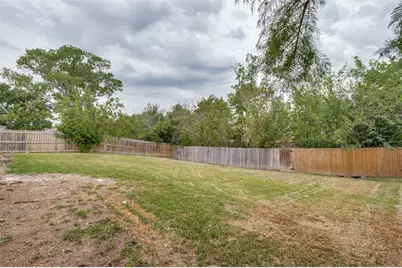 2525 Rosebud Court, Carrollton, TX 75006 - Photo 38