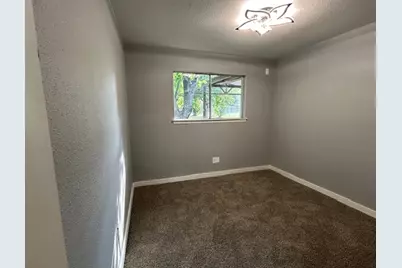 1513 Oakbrook Court, Lancaster, TX 75134 - Photo 10