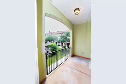 675 Senda, Irving, TX 75039 - Photo 18