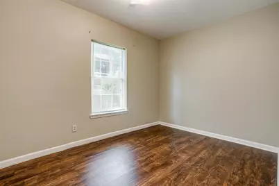 351 Pennsylvania Avenue #101 and 111, Fort Worth, TX 76104 - Photo 8