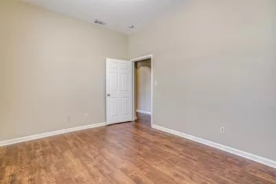 351 Pennsylvania Avenue #101 and 111, Fort Worth, TX 76104 - Photo 16