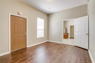 351 Pennsylvania Avenue #101 and 111, Fort Worth, TX 76104 - Photo 14