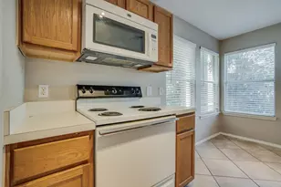 2032 Peregrine Ct, Lewisville, TX 75077 - Photo 18