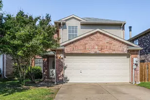 2032 Peregrine Ct, Lewisville, TX 75077 - Photo 2