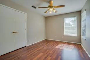 2032 Peregrine Ct, Lewisville, TX 75077 - Photo 28
