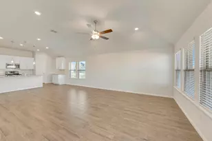 108 Rockwood Ln, Justin, TX 76247 - Photo 30