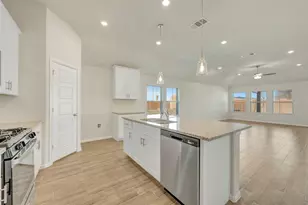 108 Rockwood Ln, Justin, TX 76247 - Photo 4