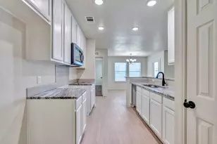 4036 Tarpon Springs Dr, Fort Worth, TX 76123 - Photo 10