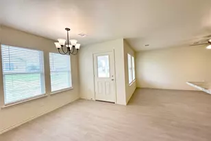 4036 Tarpon Springs Dr, Fort Worth, TX 76123 - Photo 10