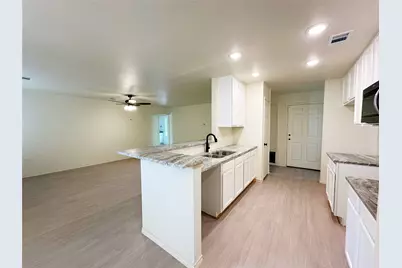 4036 Tarpon Springs Drive, Fort Worth, TX 76123 - Photo 4