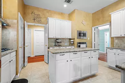 2031 Vintage Circle, Corinth, TX 76210 - Photo 12