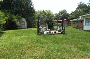 808 Shady Trail, Athens, TX 75751 - Photo 6