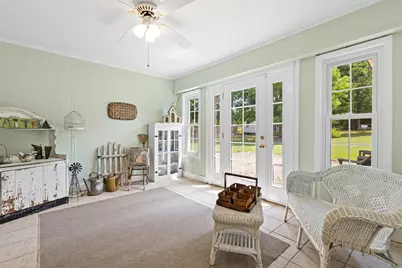 1016 Camillia Street, Gilmer, TX 75644 - Photo 8