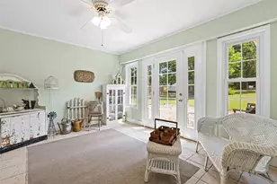 1016 Camillia St, Gilmer, TX 75644 - Photo 8