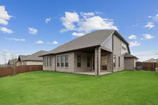 729 Carriage Hl Rd, Midlothian, TX 76065 - Photo 10