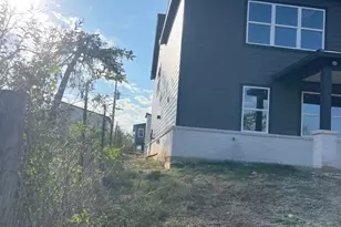 1410 Diceman Ave, Dallas, TX 75203 - Photo 6