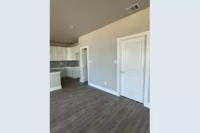 1410 Diceman Avenue, Dallas, TX 75203 - Photo 30