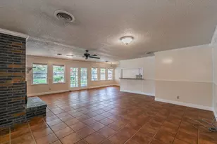 5828 Westcrest Dr W, Edgecliff Village, TX 76134 - Photo 6