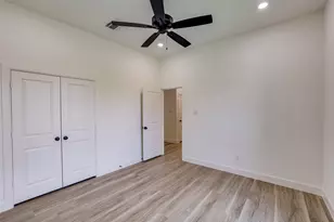 1601 Sea Breeze Ct, Azle, TX 76020 - Photo 16