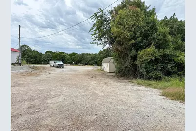 103 Sharon  Residential Drive, Whitney, TX 76692 - Photo 14