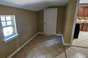 8613 Elam Rd, Dallas, TX 75217 - Photo 12