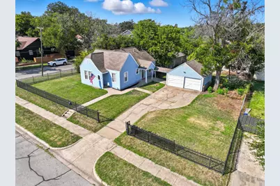 3244 Ryan Avenue, Fort Worth, TX 76110 - Photo 2