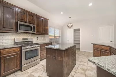 908 Lincoln Drive, Royse City, TX 75189 - Photo 2