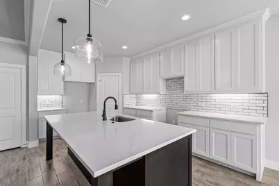 221 Jimmy Lane, Millsap, TX 76066 - Photo 10