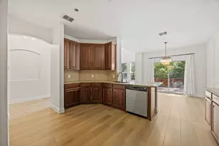 2901 Muirfield Dr, Lewisville, TX 75067 - Photo 6