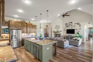 4182 Hidden Meadow Dr, Quinlan, TX 75474 - Photo 10