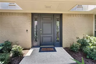 13027 Harkness Dr, Dallas, TX 75243 - Photo 8