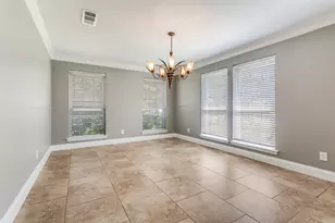 13027 Harkness Dr, Dallas, TX 75243 - Photo 16