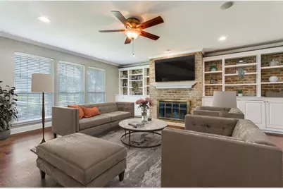 13027 Harkness Drive, Dallas, TX 75243 - Photo 10