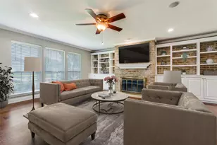 13027 Harkness Dr, Dallas, TX 75243 - Photo 10