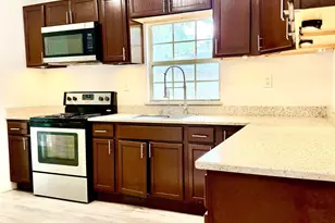 605 E Hickory St, Kaufman, TX 75142 - Photo 4