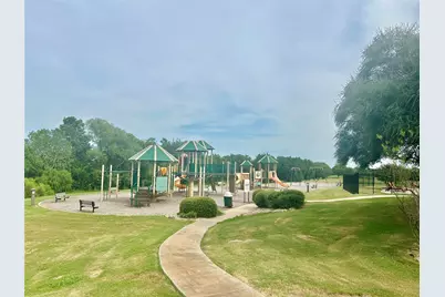 8020 Nairn Court, Cleburne, TX 76033 - Photo 8