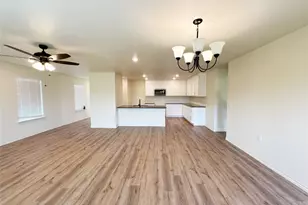 4033 Tarpon Springs Dr, Fort Worth, TX 76123 - Photo 10