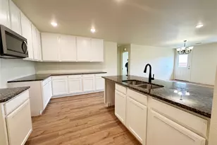 4033 Tarpon Springs Dr, Fort Worth, TX 76123 - Photo 16