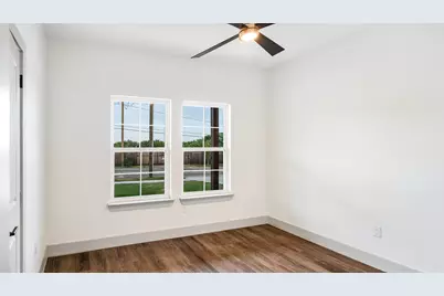 3008 Walker Street, Fort Worth, TX 76105 - Photo 4