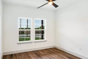 3008 Walker St, Fort Worth, TX 76105 - Photo 4