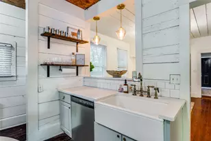 1409 W Allen Ave, Fort Worth, TX 76110 - Photo 10