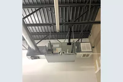 6100 W Pioneer Parkway #100, Arlington, TX 76013 - Photo 8