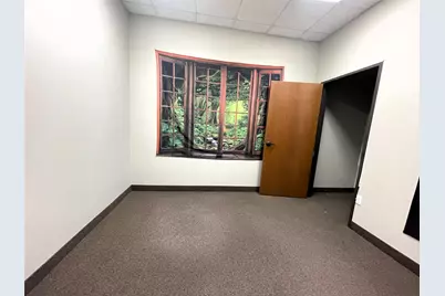 6100 W Pioneer Parkway #100, Arlington, TX 76013 - Photo 4