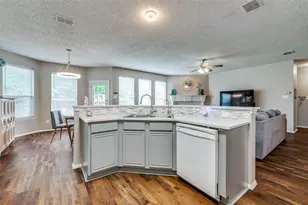 9513 Thorncliff Dr, Frisco, TX 75035 - Photo 14